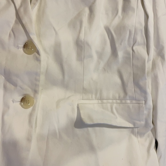 White summer blazer - Picture 3 of 3